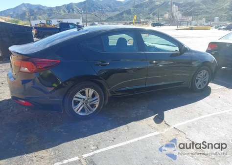 2020 Hyundai Elantra Sel z USA, uszkodzony, nr VIN 5NPD84LF1LH525965